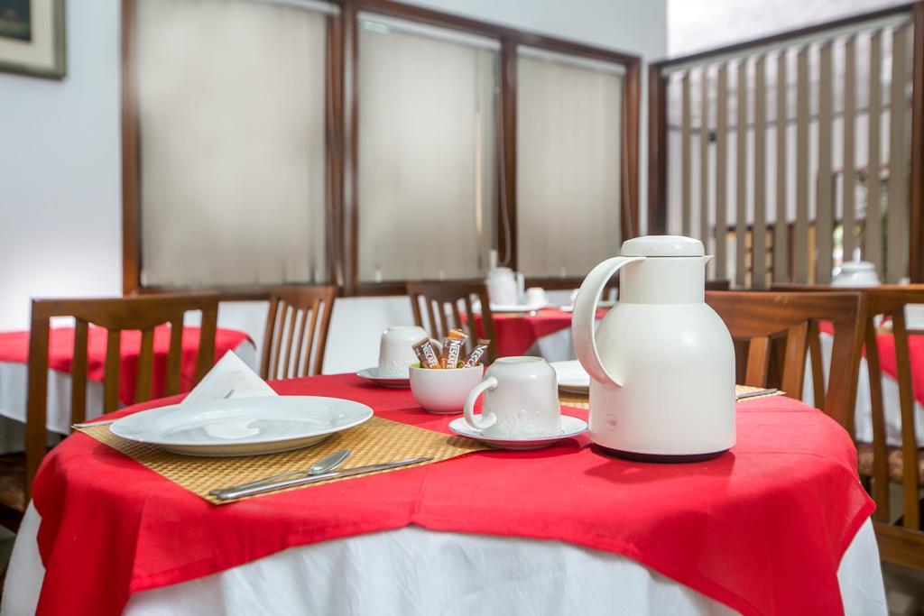 Golden Crest Lodge Bawaleshi Экстерьер фото